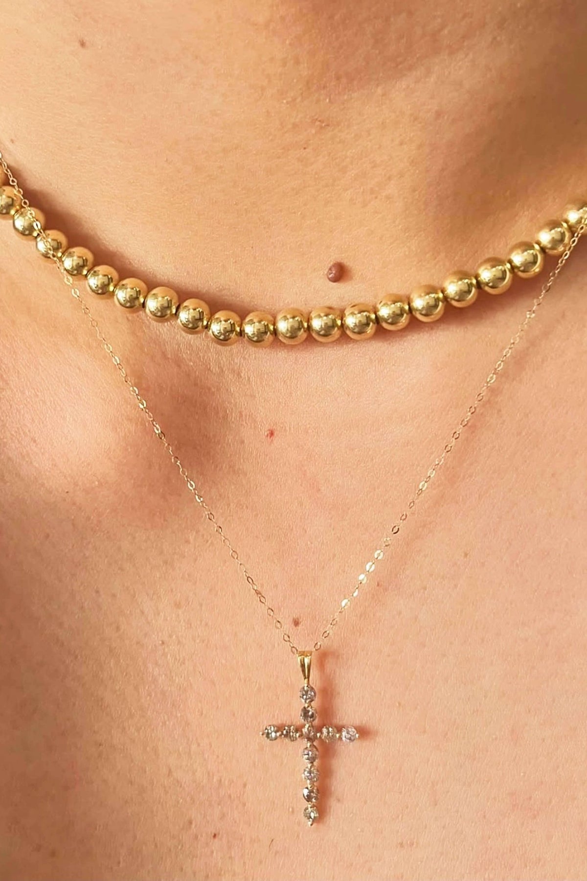 ZEYA - Ariadne Cross Necklace