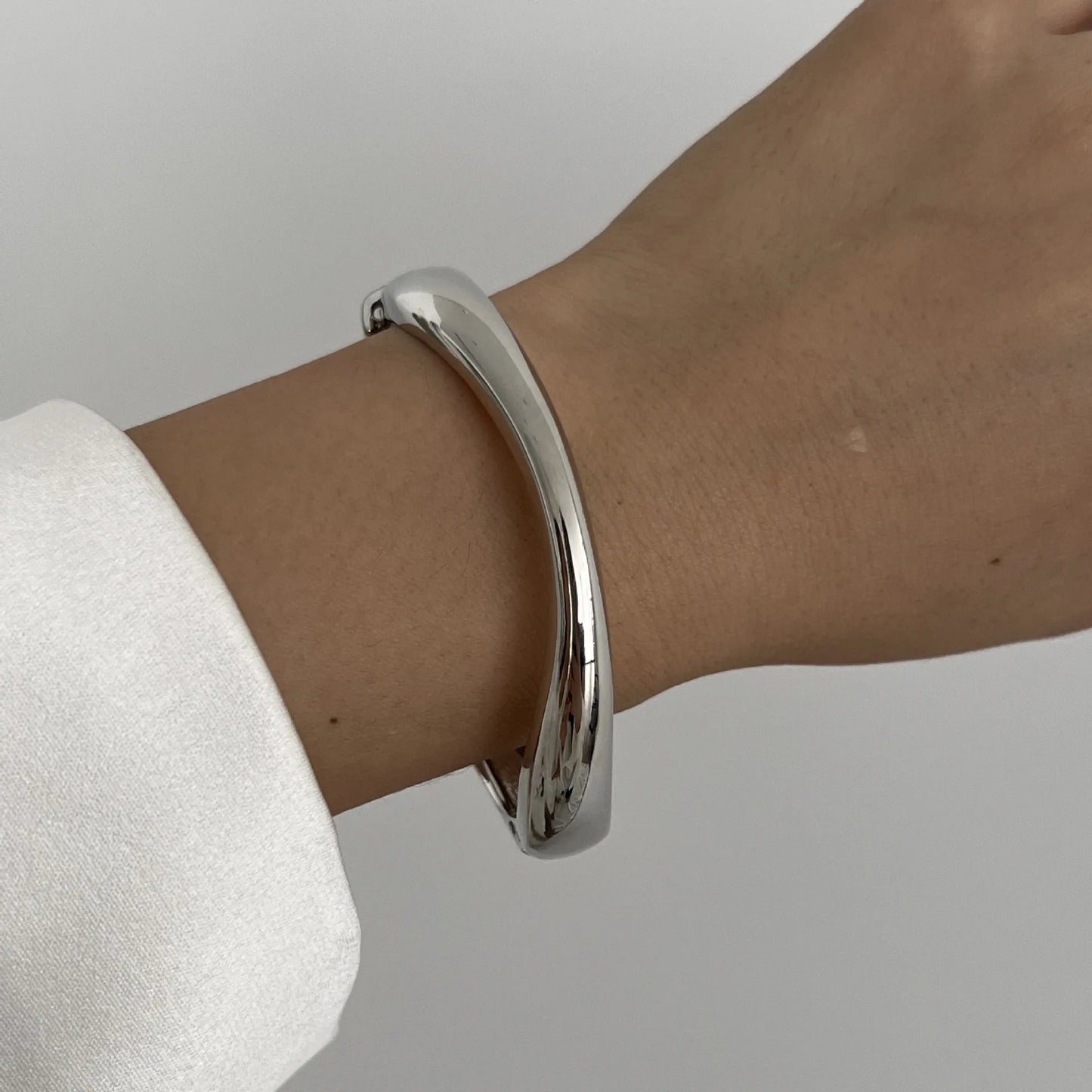 ZEYA - Avenlee Metal Cuff Bangles - Geometric Hip Hop Bracelets for Women