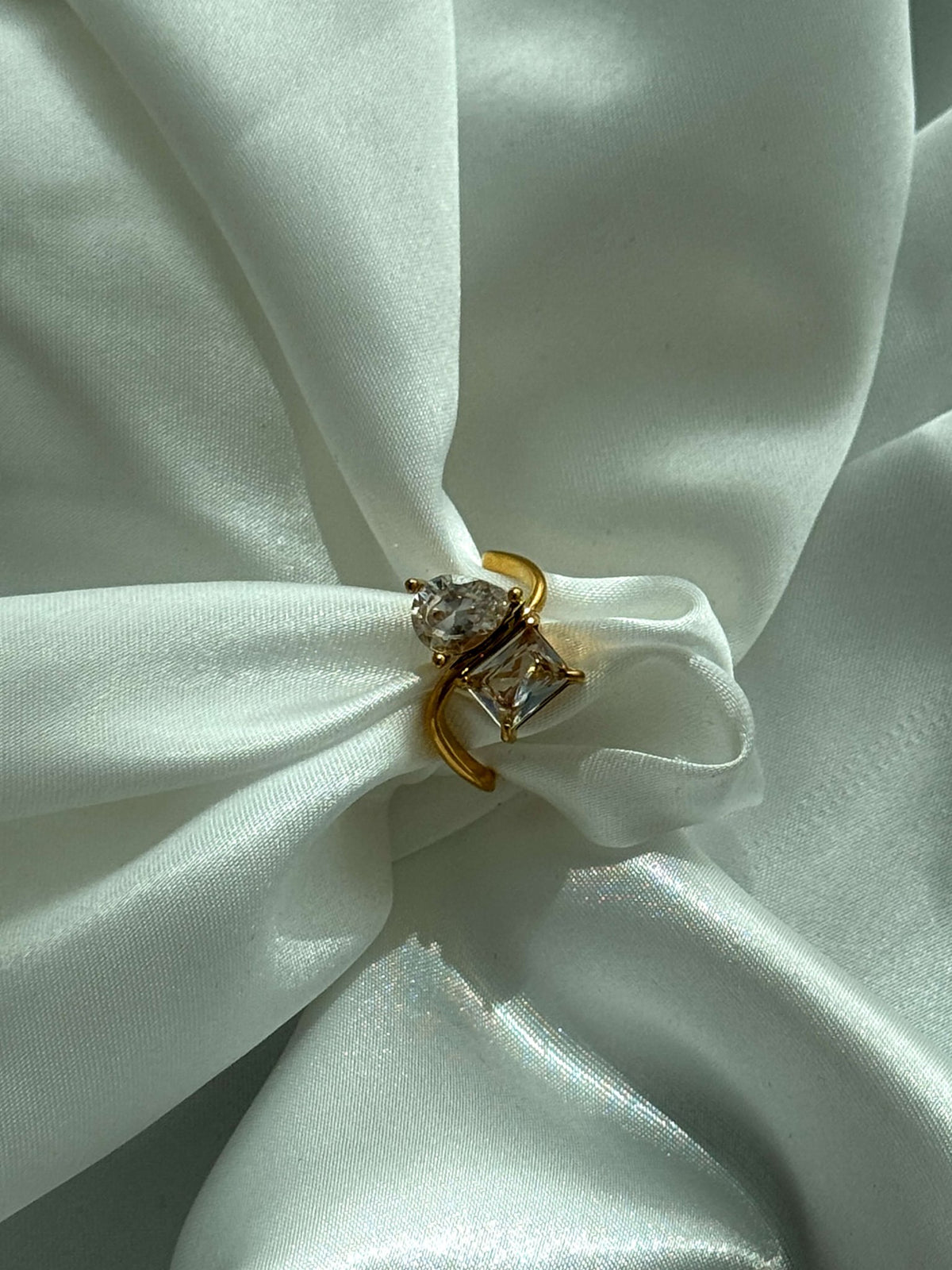 ZEYA - Cressida Ring