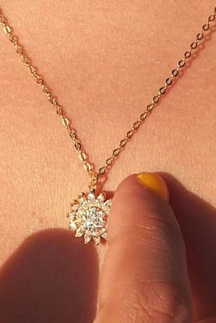 ZEYA - Flower Anxiety Spinner Necklace