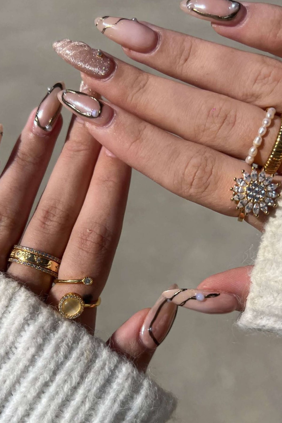 ZEYA - Flower Spinner Ring