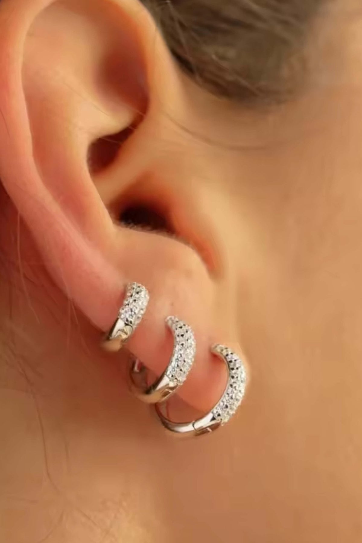 ZEYA - Juliette - Earrings with Zirconia Stones, Minimalist Hoop Design for Women