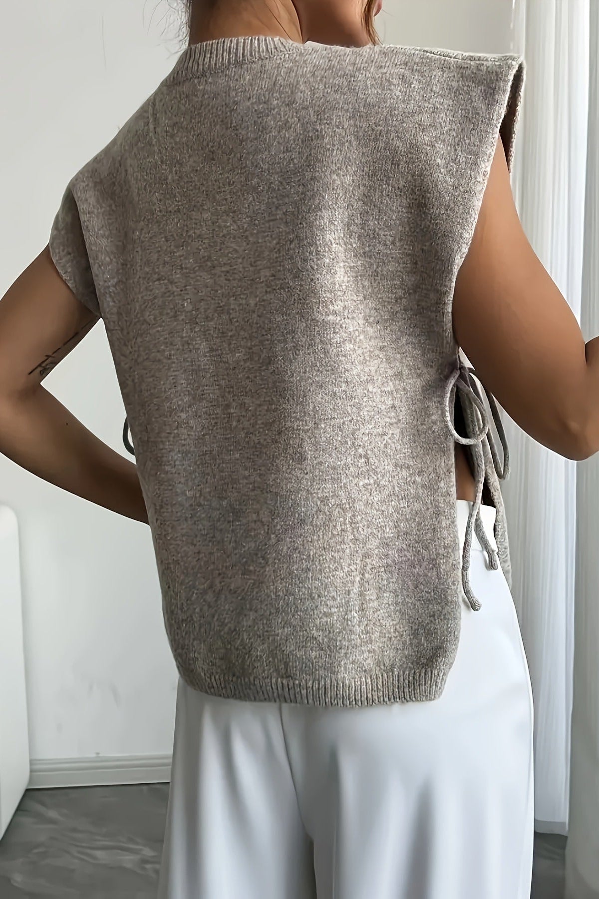ZEYA - Laura Knitted Pullover Top with Bows