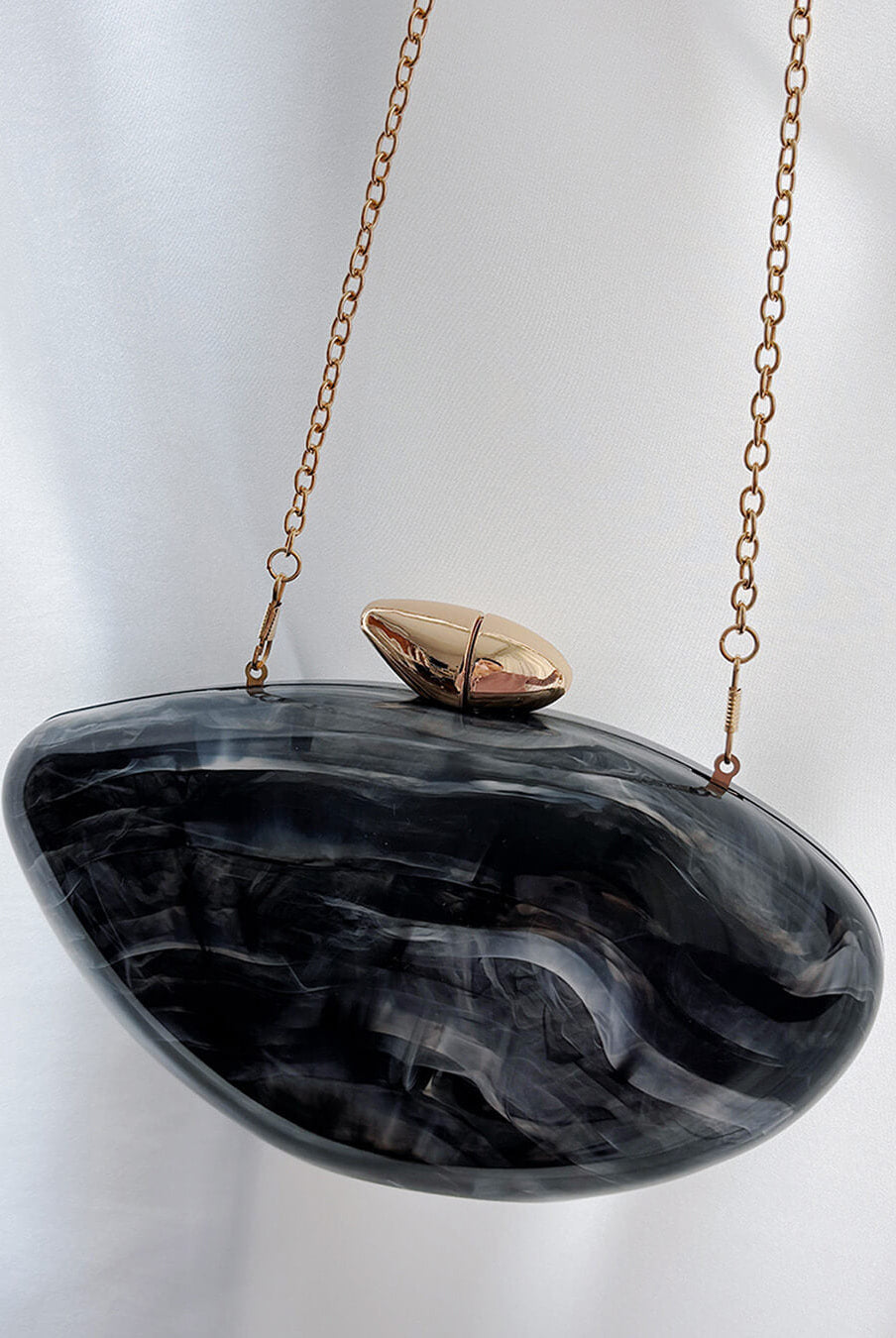 ZEYA - Miriam Shell-Shaped Acrylic Clutch