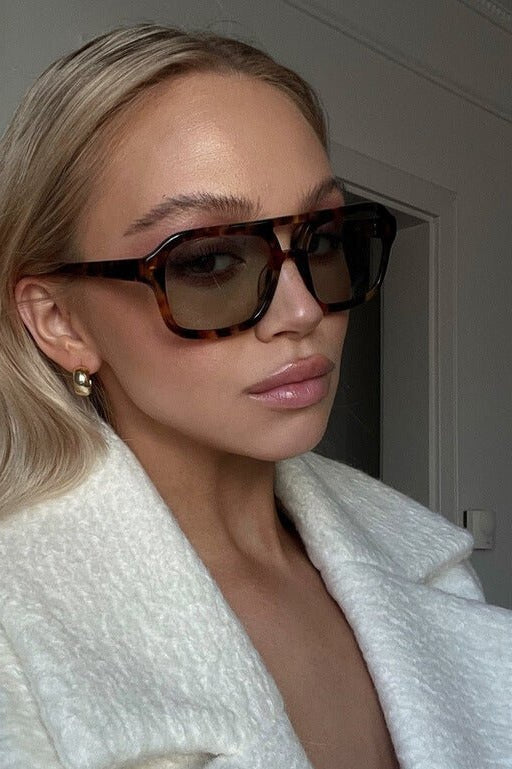 ZEYA - Monica Oversized Cat-Eye Sunglasses