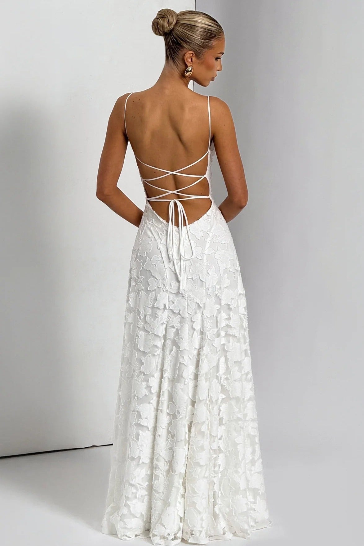 ZEYA - Annie Sleeveless Floral Maxi Dress