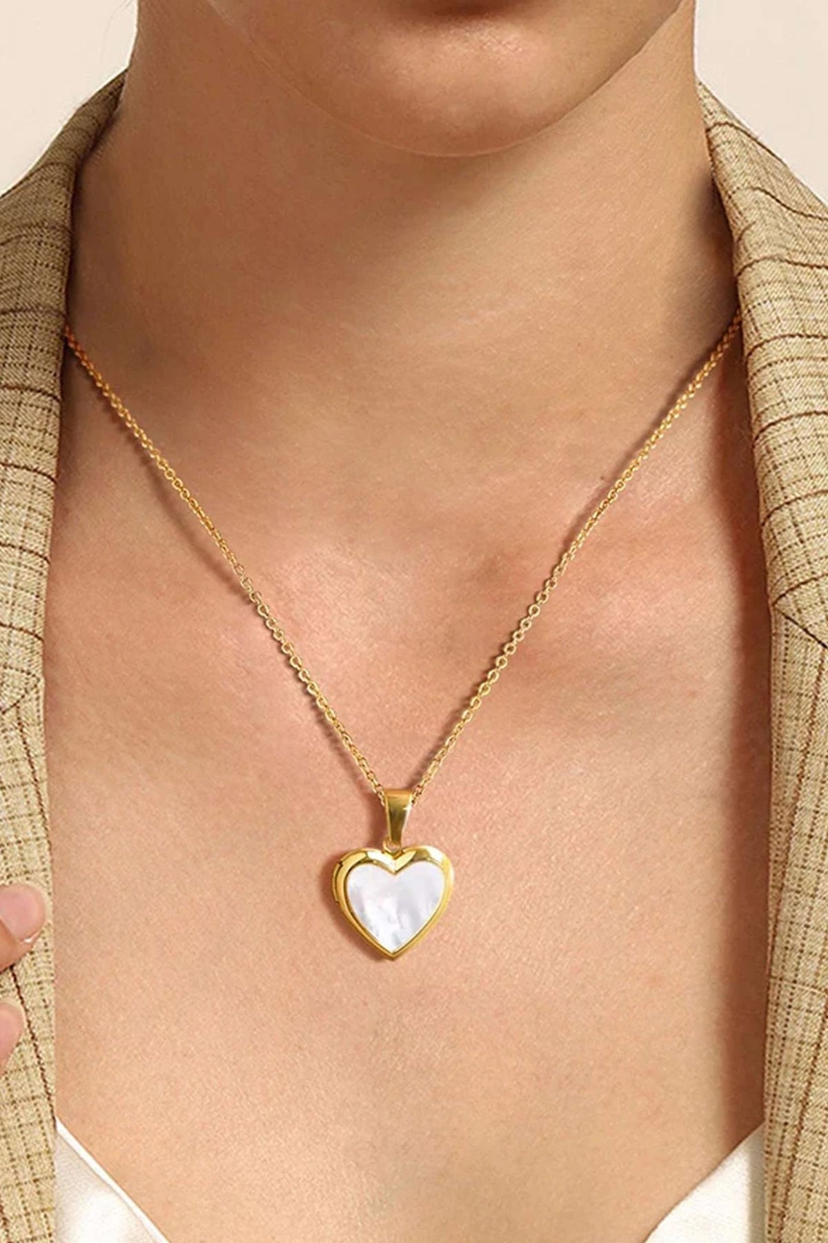 ZEYA - Selene Heart Locket Necklace