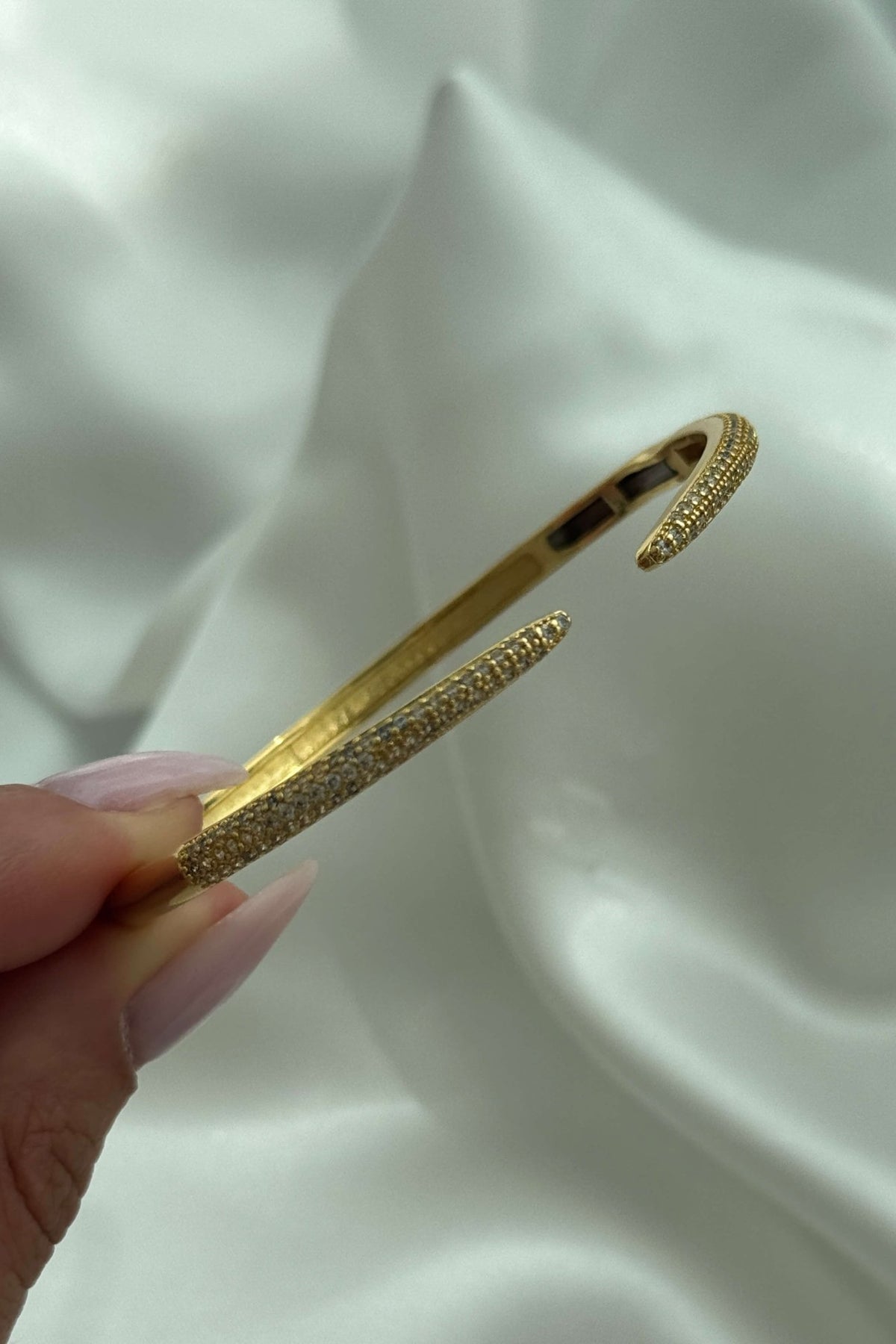 ZEYA - Serenity Cuff
