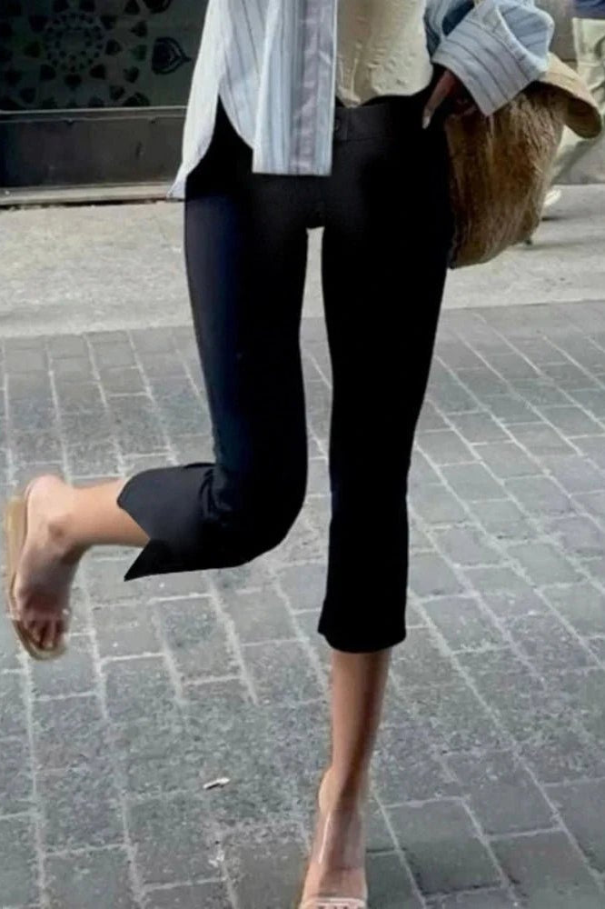ZEYA - Zenaida Black Capri Pants