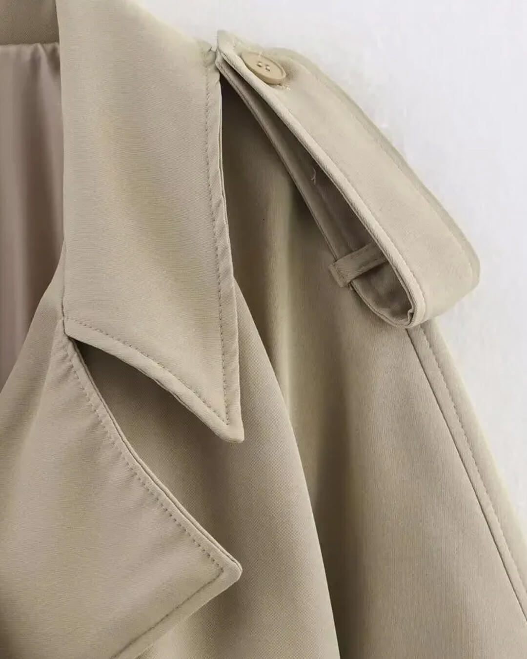 Gabardina extragrande con cinturón Fabienne