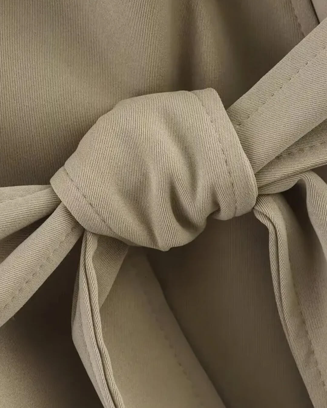 Gabardina extragrande con cinturón Fabienne