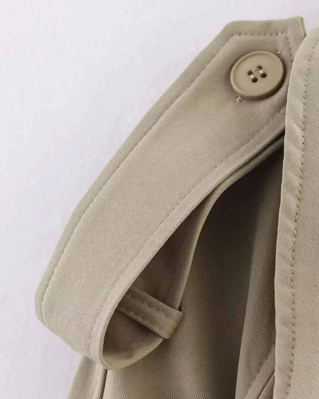 Gabardina extragrande con cinturón Fabienne