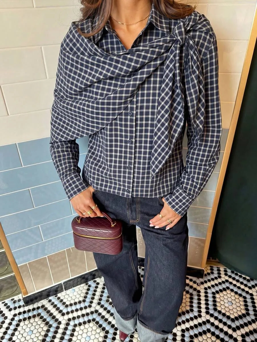 Nicole ternet skjorte med tørklæde