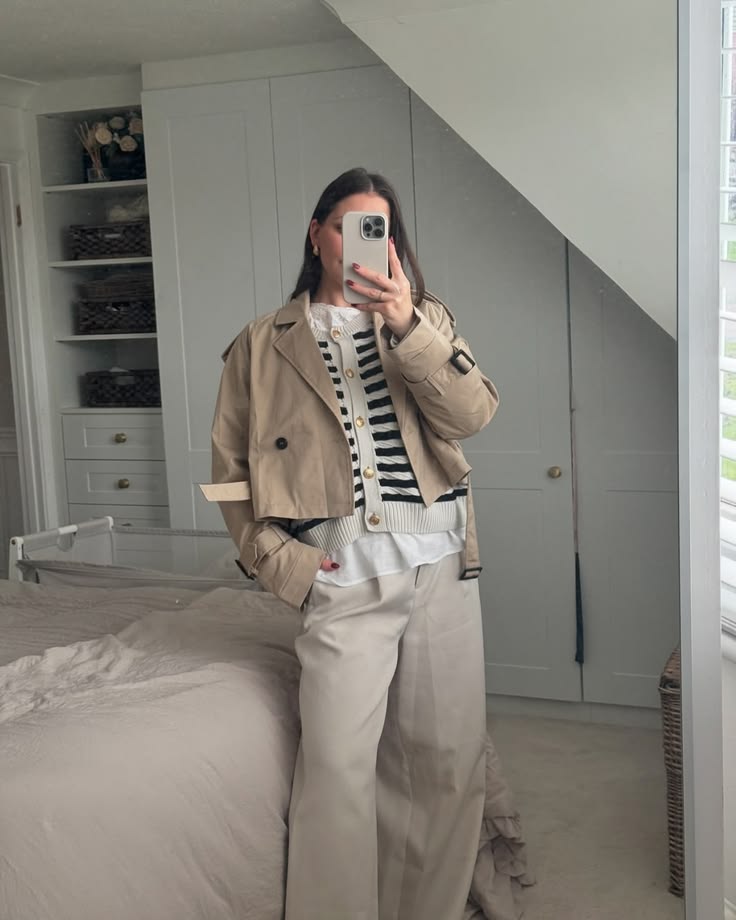 Trench Carla corto doppiopetto