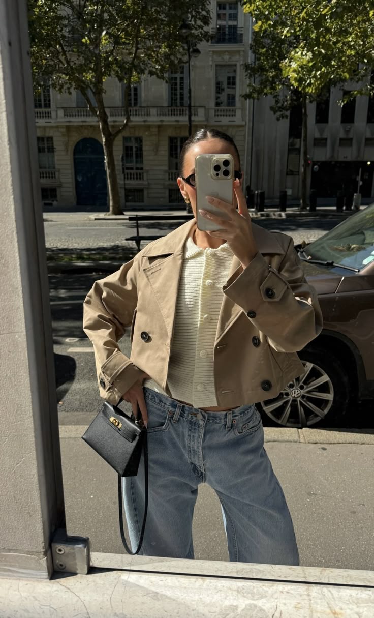Trench Carla corto doppiopetto