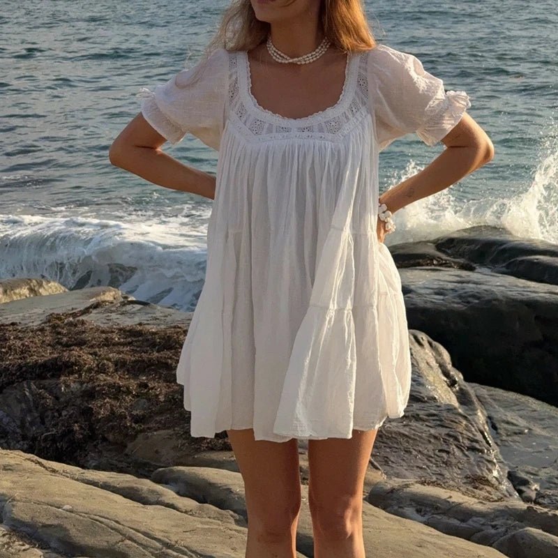 Bianca babydoll haljina s nabranim rukavima