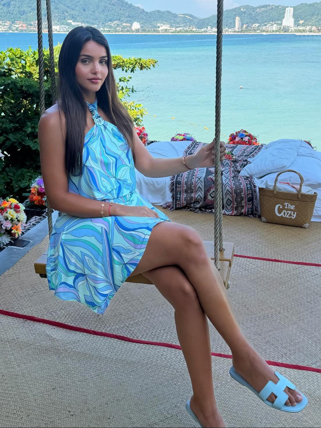 Rochie mini halter cu imprimeu Iris Swirl