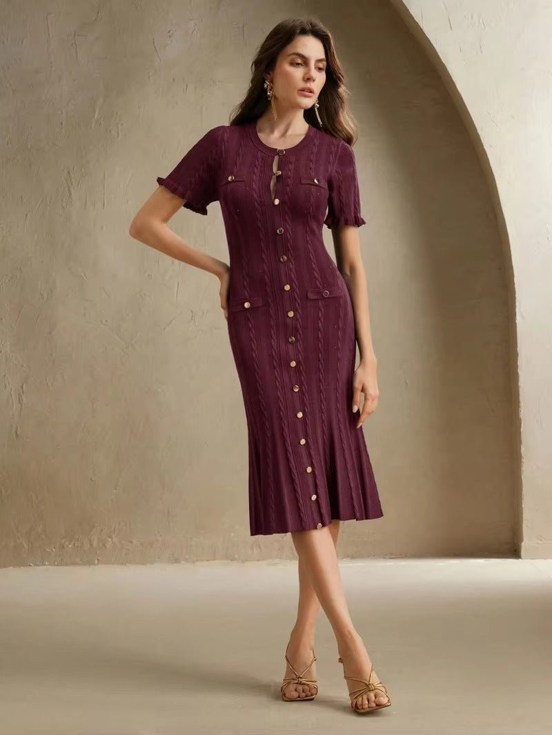 Rochie midi tricotată Margot cu nasturi în față