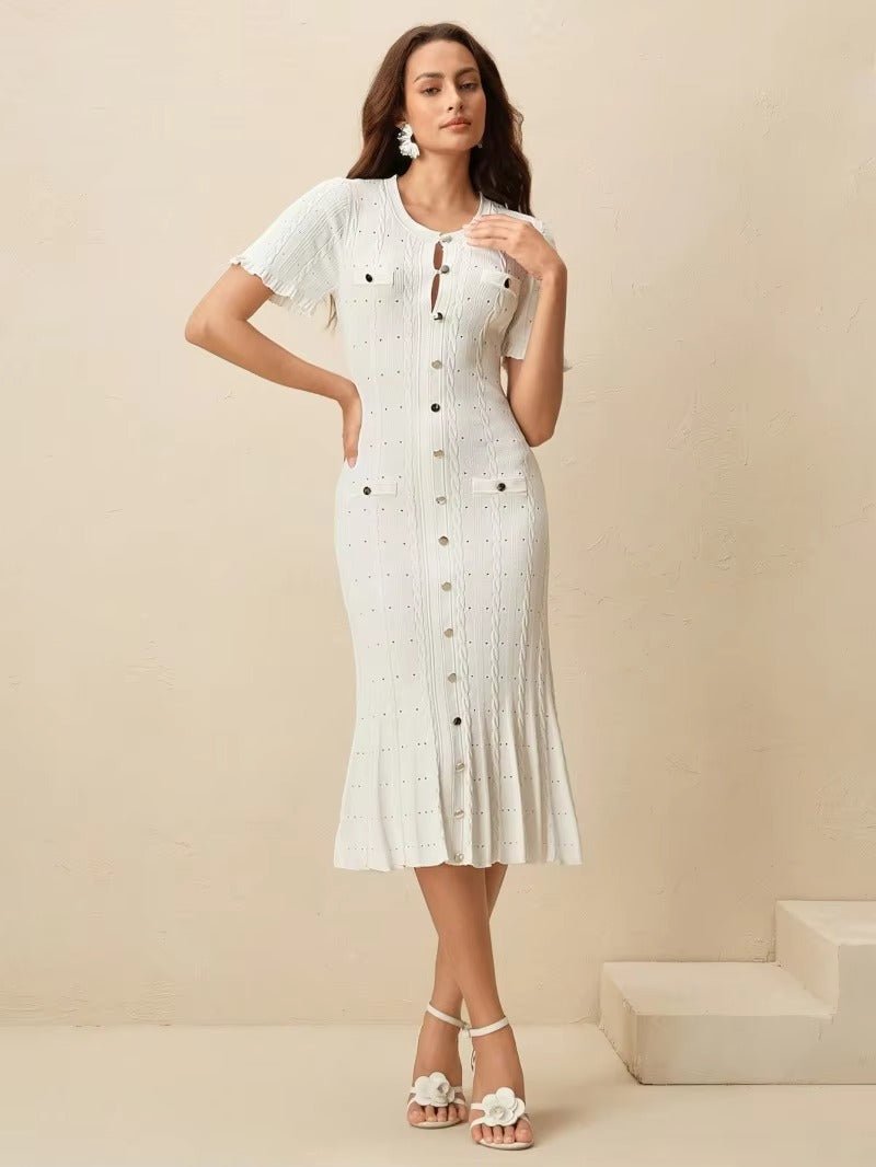 Rochie midi tricotată Margot cu nasturi în față