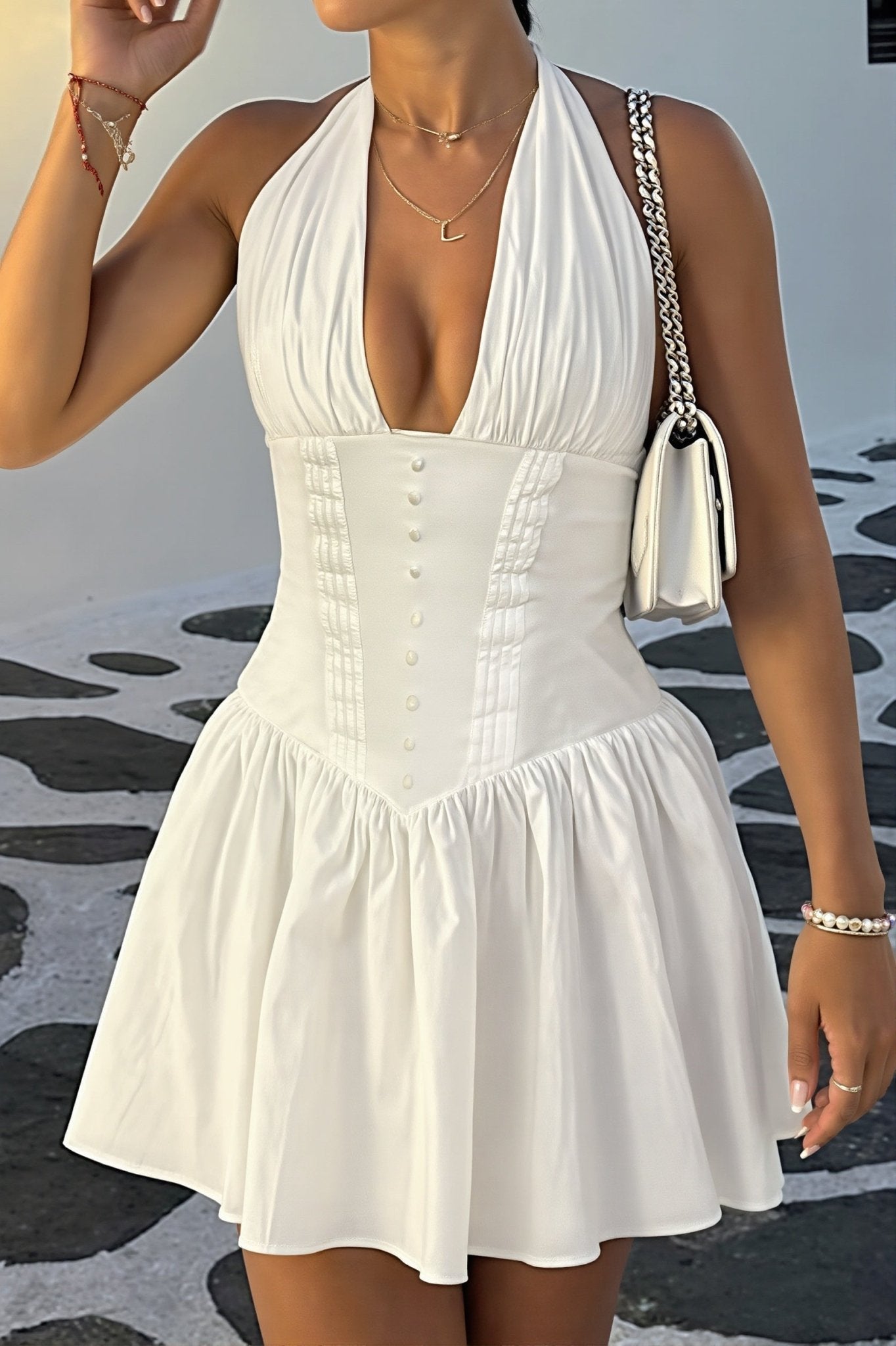 Robe courte moulante à bretelles Laura