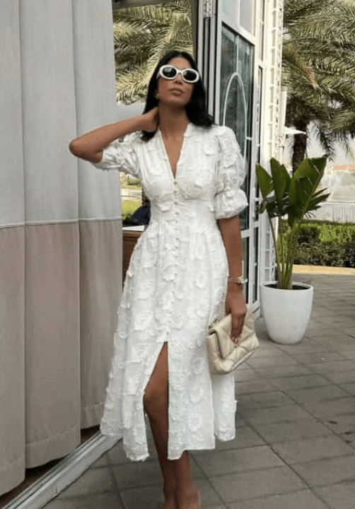 Robe Midi Teresa en Dentelle Brodée à Col V