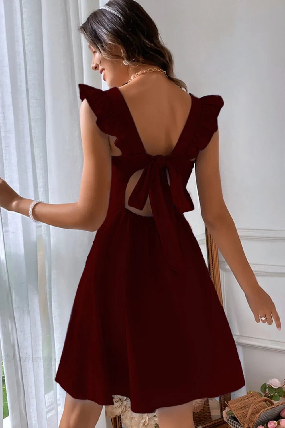 Robe mini Mary à volants et dos noué