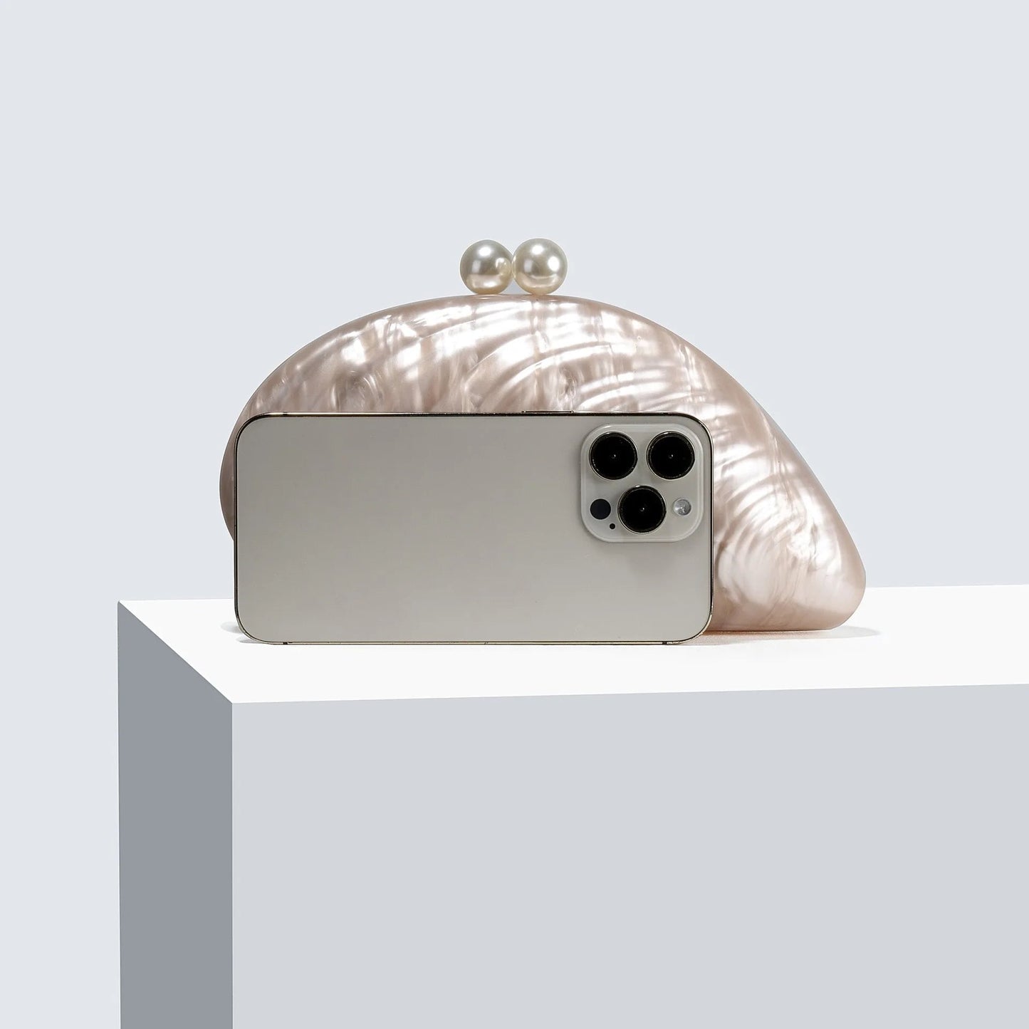 Sophia Muslingekup Clutch