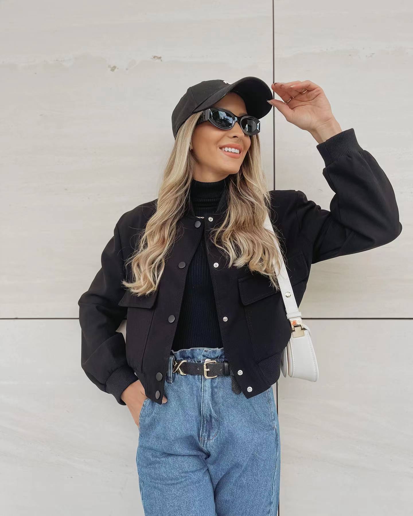 Rebecca bomber bunda