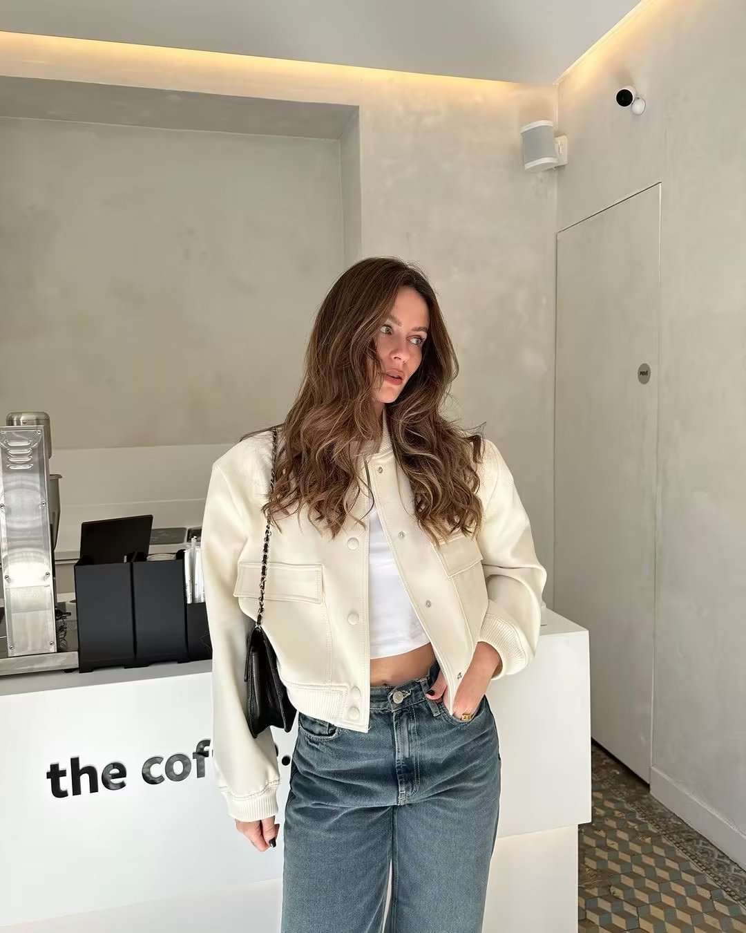 Rebecca bomber bunda