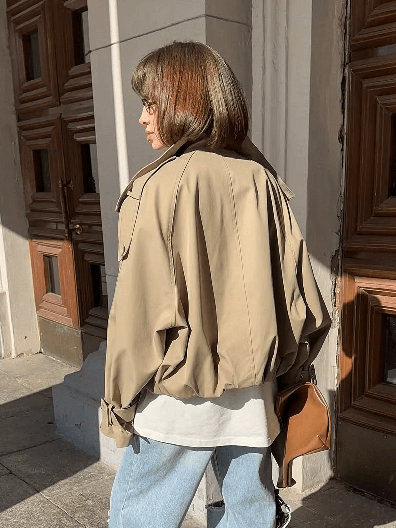 Natalie aukštu kaklu trumpinta tranšėjos striukė