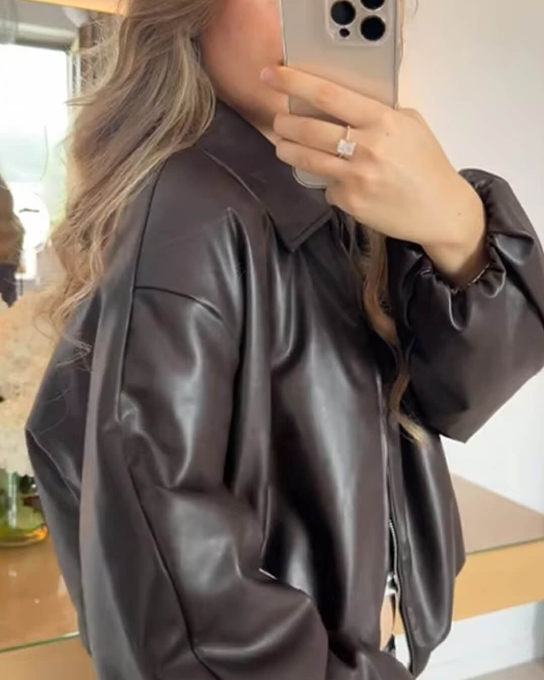 Bomber bunda ze syntetické kůže Sienna