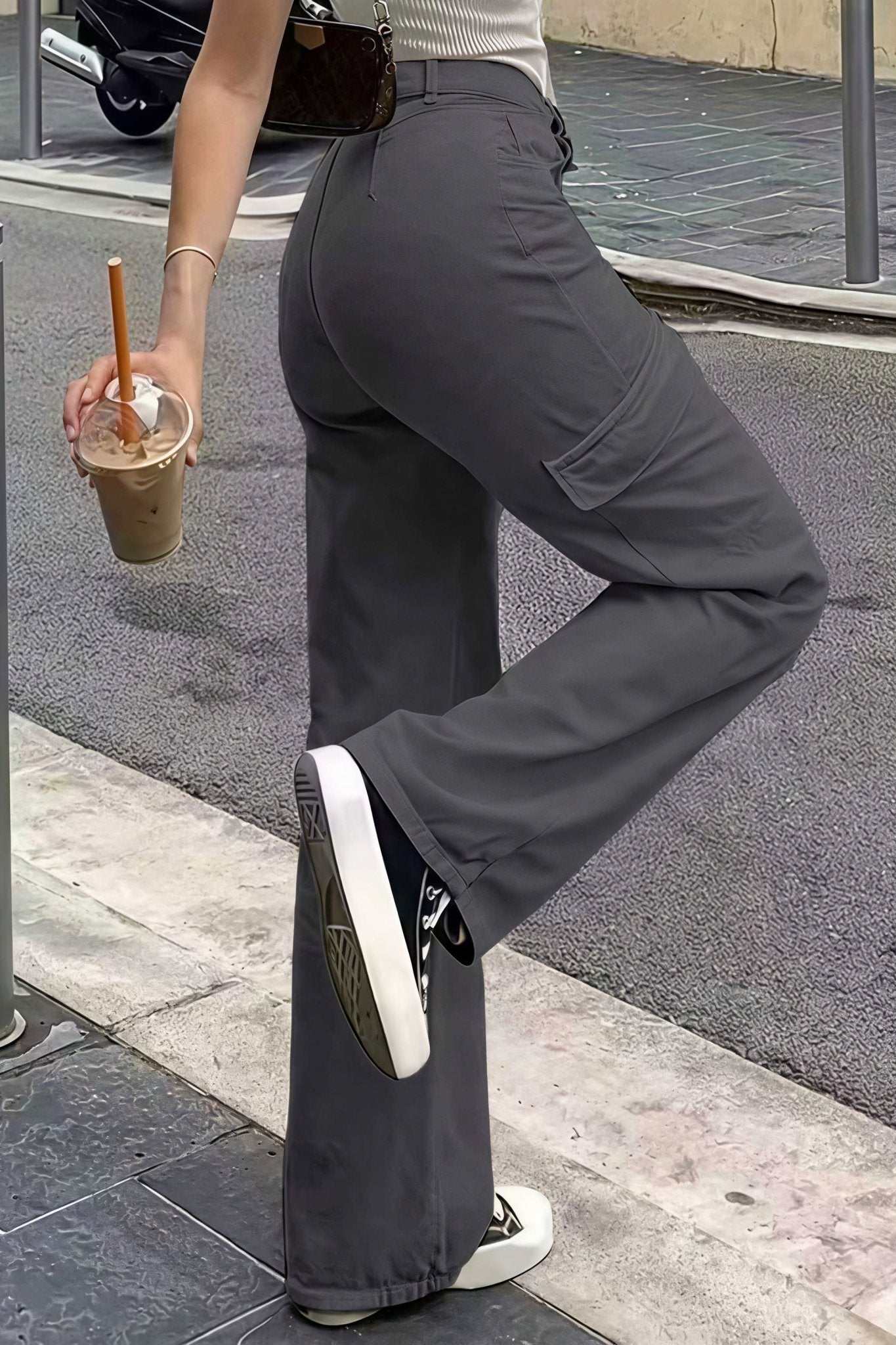 Sara Pocket Cargo Straight Pants