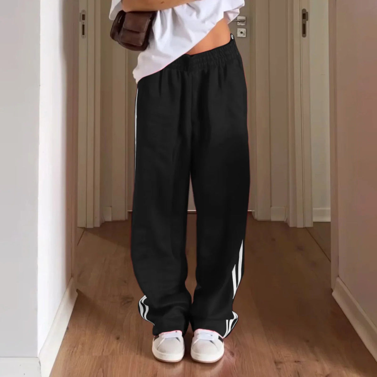 Gina pruhované tepláky se šňůrkou