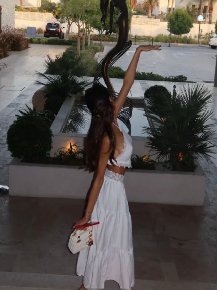 Σετ με φούστα σε στρώσεις και δαντελένιο halterneck Lena