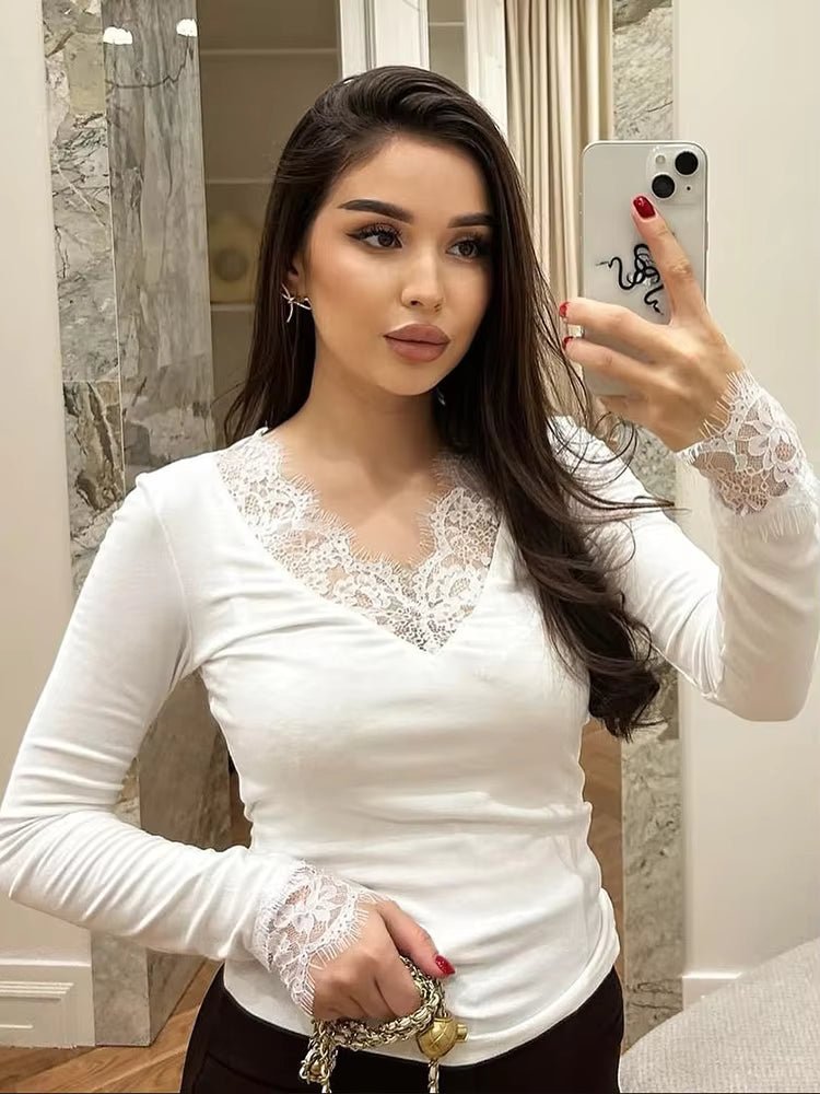 Sarah Lace V-neck ležérní top