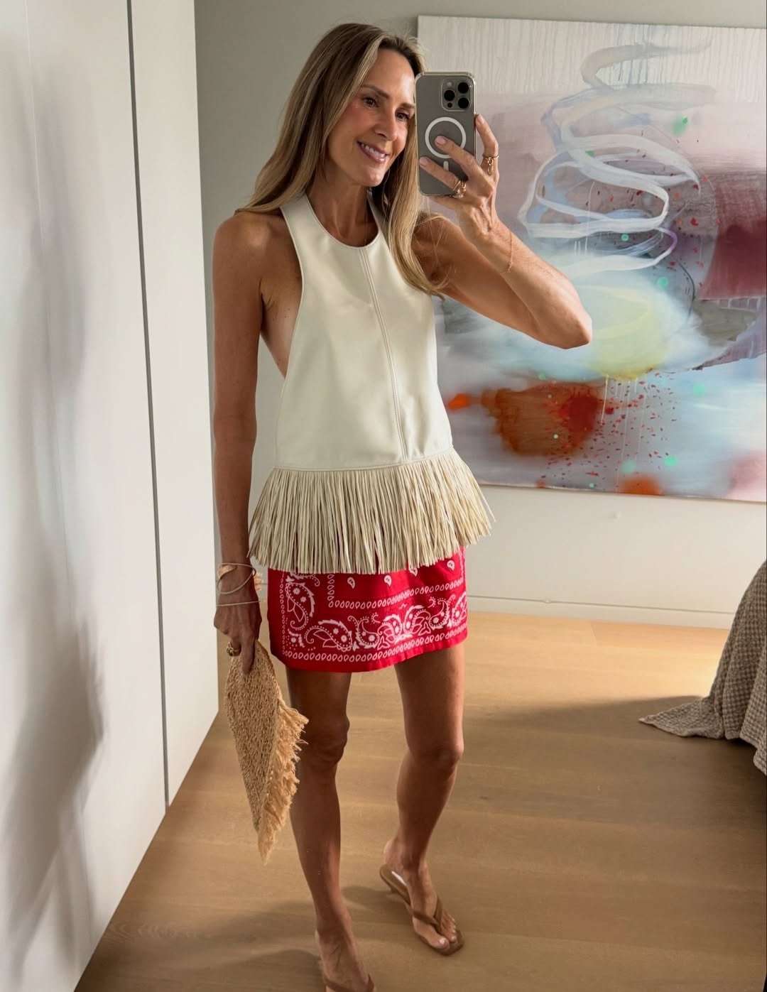 Gina halter top z umělé kůže s třásněmi