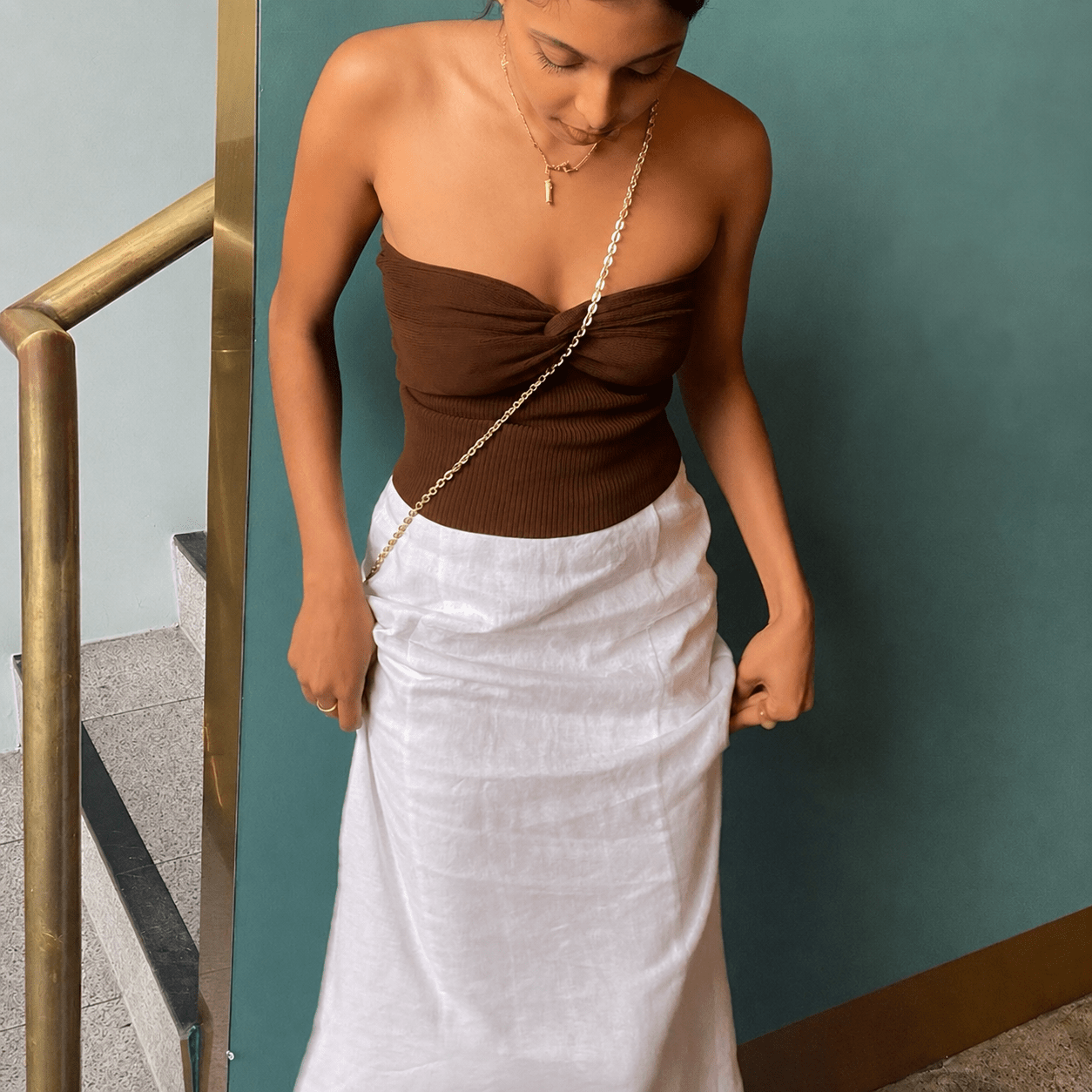 Genevra off-shoulder blouse [max 255]