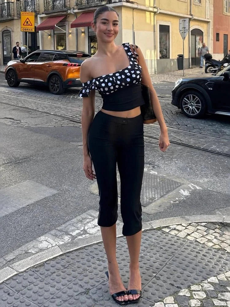Moira Schwarze Caprihose