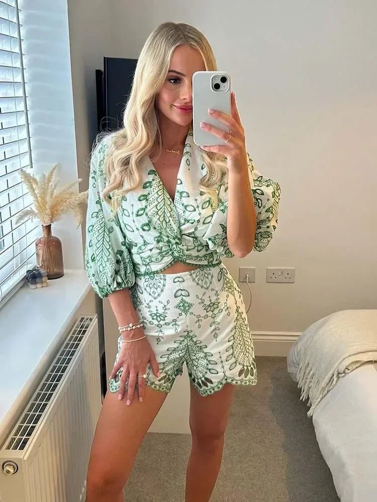 ZEYA - Amy Needlework Shorts Set