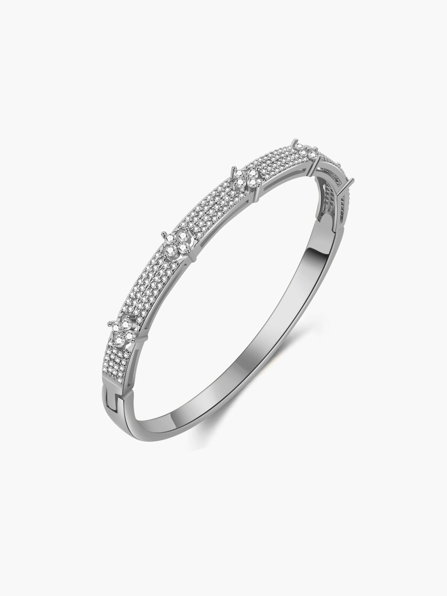 ZEYA - Camille Cuff