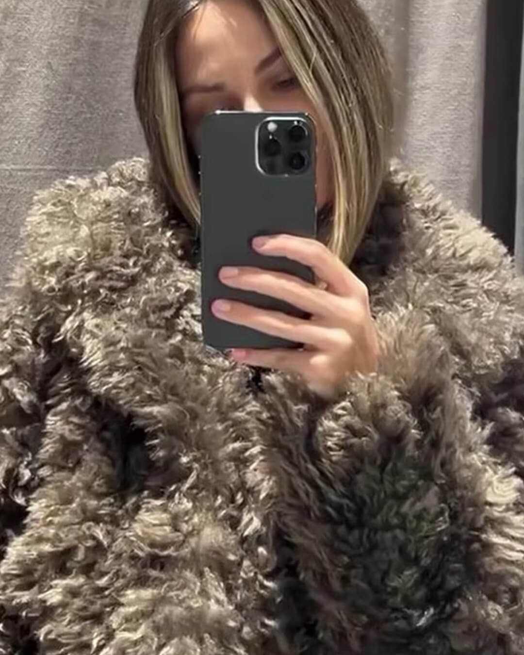 ZEYA - Esmeralda Faux Fur Jacket