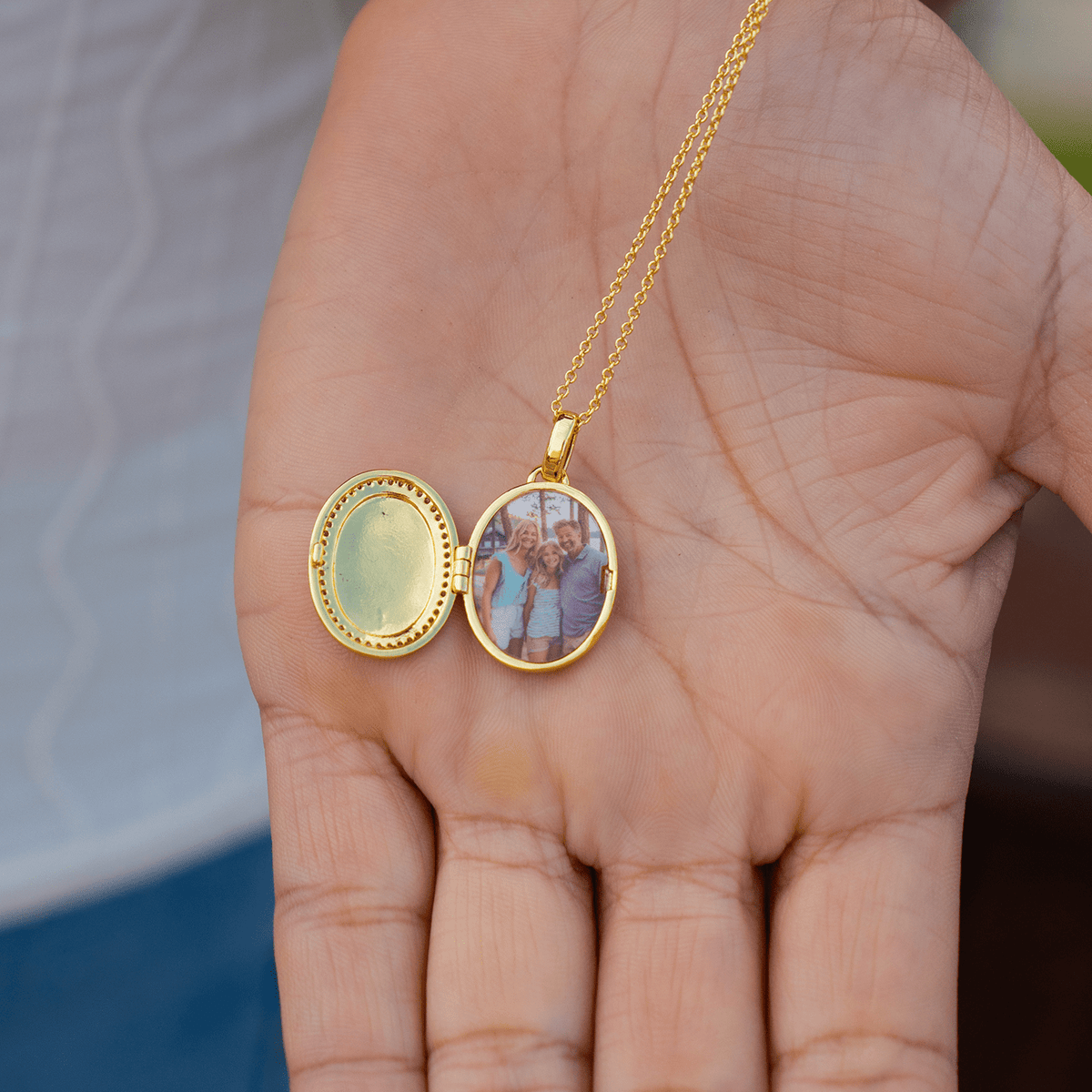 ZEYA - Faye Locker Necklace