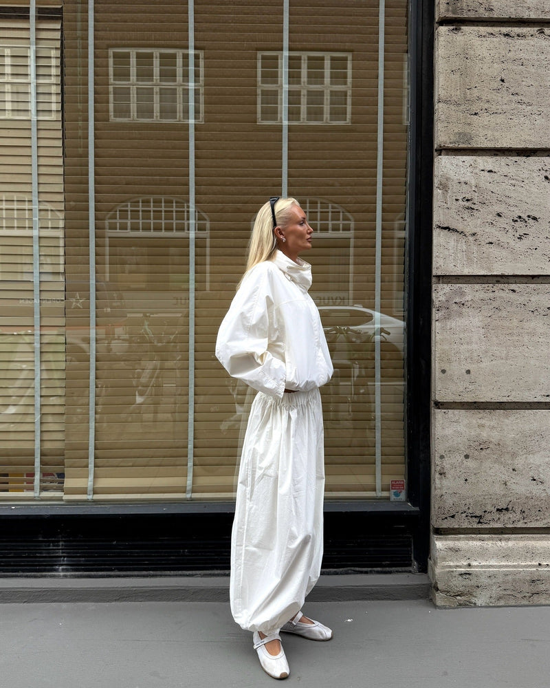 ZEYA - Fiona Funnel Neck Windbreaker Jacket