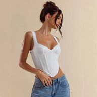 Top Juno con tirantes, botones y encaje