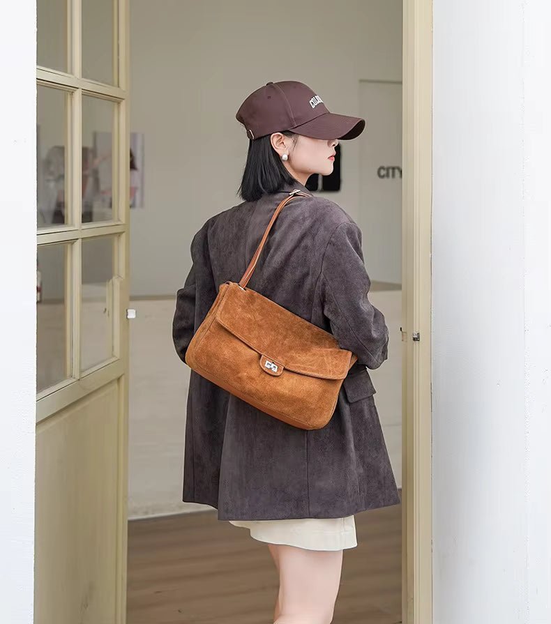 ZEYA - Lena Frosted Cowhide Retro Tote Bag