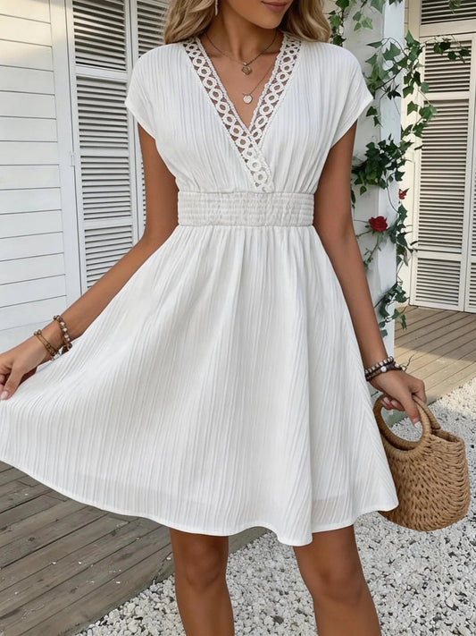 ZEYA - Lorelei French Lace V-Neck Fitted Dress