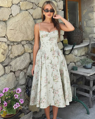 Ria vintage blomstrete midikjole med høy midje