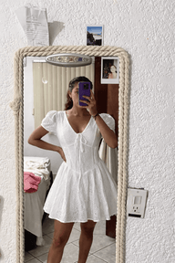 Robe courte Shayne à manches bouffantes brodée