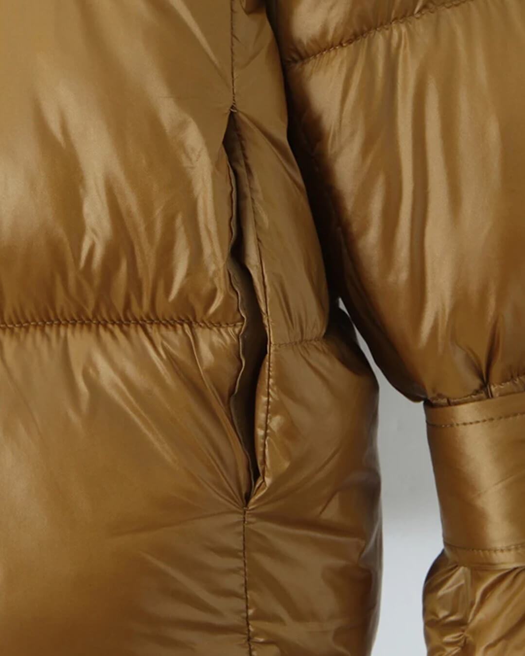 ZEYA - Tyla Shiny Puffer Jacket